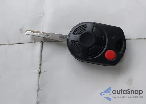 2014 Ford Escape Se z USA, uszkodzony, nr VIN 1FMCU9GX7EUB24741